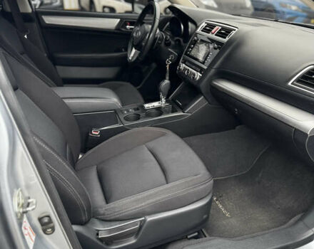 Серый Субару Легаси, объемом двигателя 2.5 л и пробегом 125 тыс. км за 12000 $, фото 14 на Automoto.ua