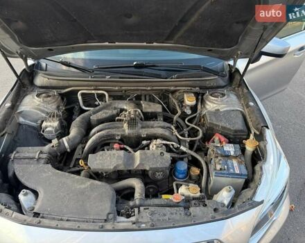 Сірий Субару Легасі, об'ємом двигуна 2.5 л та пробігом 220 тис. км за 11000 $, фото 4 на Automoto.ua