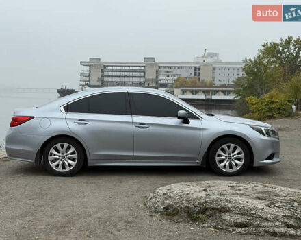 Сірий Субару Легасі, об'ємом двигуна 2.5 л та пробігом 120 тис. км за 9900 $, фото 3 на Automoto.ua