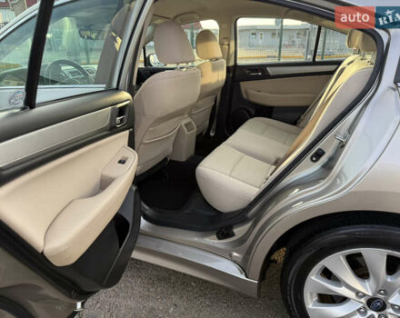 Сірий Субару Легасі, об'ємом двигуна 2.46 л та пробігом 318 тис. км за 11990 $, фото 11 на Automoto.ua