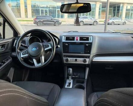 Сірий Субару Легасі, об'ємом двигуна 2.5 л та пробігом 220 тис. км за 11000 $, фото 16 на Automoto.ua