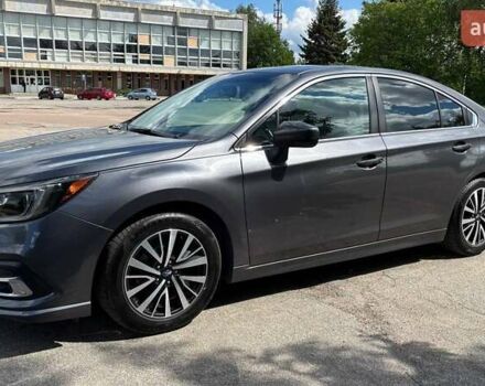 Серый Субару Легаси, объемом двигателя 2.46 л и пробегом 131 тыс. км за 13400 $, фото 2 на Automoto.ua