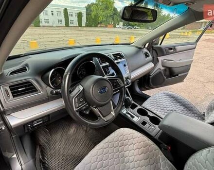 Серый Субару Легаси, объемом двигателя 2.46 л и пробегом 131 тыс. км за 13400 $, фото 10 на Automoto.ua