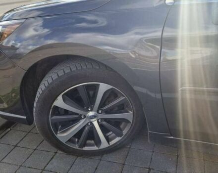 Серый Субару Легаси, объемом двигателя 0 л и пробегом 118 тыс. км за 10600 $, фото 6 на Automoto.ua