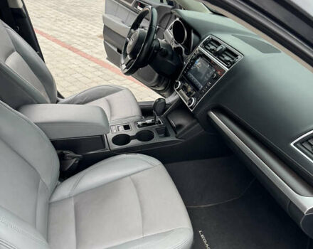 Сірий Субару Легасі, об'ємом двигуна 2.5 л та пробігом 200 тис. км за 9500 $, фото 7 на Automoto.ua