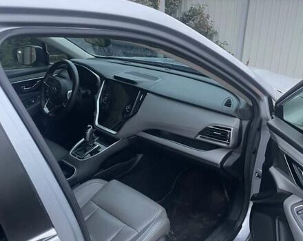 Серый Субару Легаси, объемом двигателя 2.5 л и пробегом 137 тыс. км за 19500 $, фото 7 на Automoto.ua