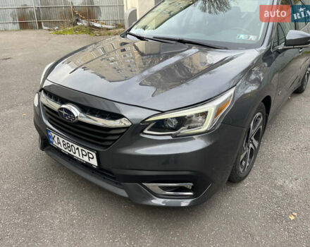 Серый Субару Легаси, объемом двигателя 2.5 л и пробегом 65 тыс. км за 18300 $, фото 3 на Automoto.ua