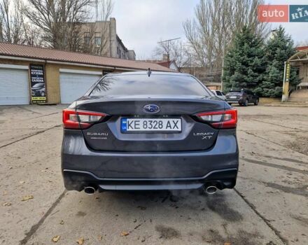 Сірий Субару Легасі, об'ємом двигуна 2.4 л та пробігом 114 тис. км за 19999 $, фото 4 на Automoto.ua
