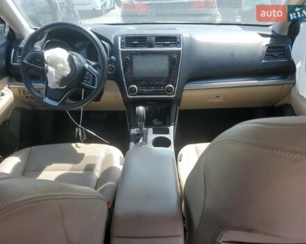 Сірий Субару Легасі, об'ємом двигуна 2.5 л та пробігом 81 тис. км за 3000 $, фото 7 на Automoto.ua