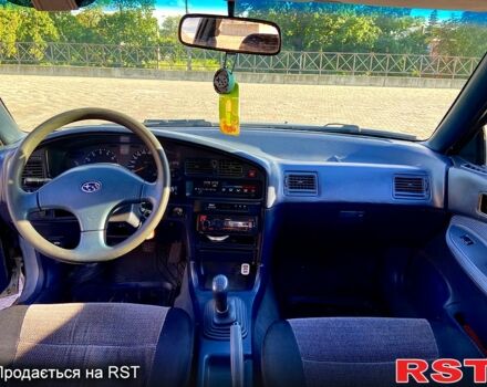 Серый Субару Легаси, объемом двигателя 2 л и пробегом 200 тыс. км за 3500 $, фото 3 на Automoto.ua