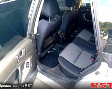Серый Субару Легаси, объемом двигателя 2 л и пробегом 275 тыс. км за 5900 $, фото 4 на Automoto.ua