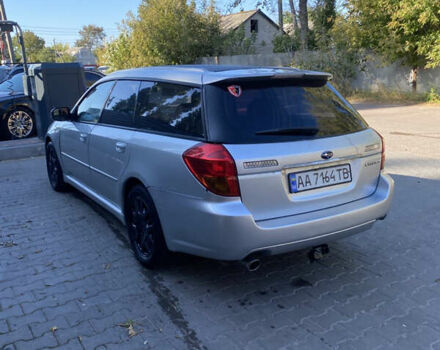 Сірий Субару Легасі, об'ємом двигуна 1.99 л та пробігом 200 тис. км за 5000 $, фото 5 на Automoto.ua