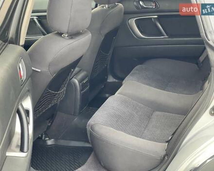 Серый Субару Легаси, объемом двигателя 2.46 л и пробегом 280 тыс. км за 5800 $, фото 17 на Automoto.ua