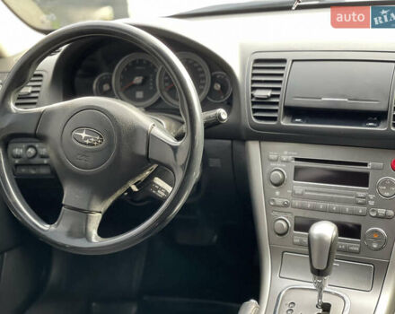 Серый Субару Легаси, объемом двигателя 2.46 л и пробегом 280 тыс. км за 5800 $, фото 13 на Automoto.ua