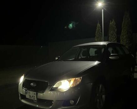 Сірий Субару Легасі, об'ємом двигуна 1.99 л та пробігом 300 тис. км за 6300 $, фото 1 на Automoto.ua