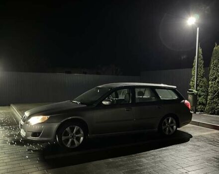 Сірий Субару Легасі, об'ємом двигуна 1.99 л та пробігом 300 тис. км за 6300 $, фото 4 на Automoto.ua