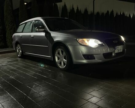 Серый Субару Легаси, объемом двигателя 2 л и пробегом 300 тыс. км за 6300 $, фото 2 на Automoto.ua