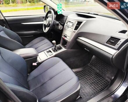 Серый Субару Легаси, объемом двигателя 2 л и пробегом 215 тыс. км за 7500 $, фото 33 на Automoto.ua