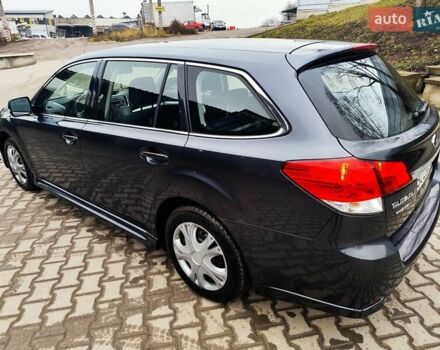 Серый Субару Легаси, объемом двигателя 2 л и пробегом 215 тыс. км за 7500 $, фото 7 на Automoto.ua