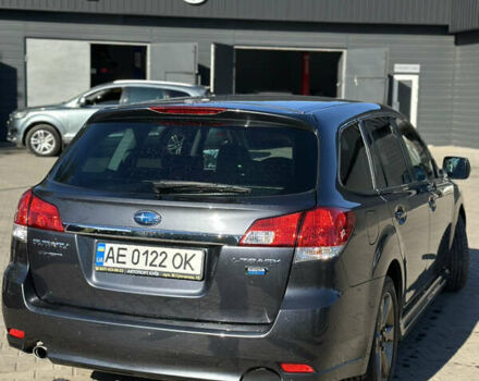Сірий Субару Легасі, об'ємом двигуна 2 л та пробігом 134 тис. км за 8900 $, фото 8 на Automoto.ua