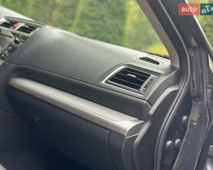 Сірий Субару Легасі, об'ємом двигуна 1.99 л та пробігом 200 тис. км за 15750 $, фото 68 на Automoto.ua