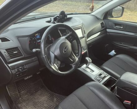 Сірий Субару Легасі, об'ємом двигуна 2 л та пробігом 234 тис. км за 13000 $, фото 6 на Automoto.ua