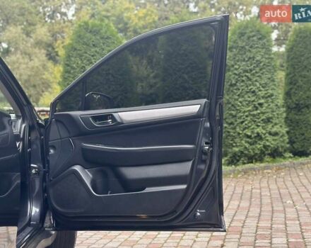 Сірий Субару Легасі, об'ємом двигуна 1.99 л та пробігом 200 тис. км за 15750 $, фото 69 на Automoto.ua