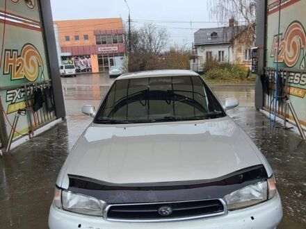 Серый Субару Легаси, объемом двигателя 2.5 л и пробегом 35 тыс. км за 1750 $, фото 1 на Automoto.ua