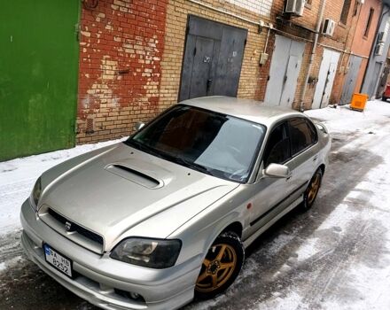 Серый Субару Легаси, объемом двигателя 2 л и пробегом 299 тыс. км за 3850 $, фото 1 на Automoto.ua