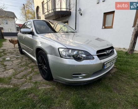 Серый Субару Легаси, объемом двигателя 2 л и пробегом 224 тыс. км за 4200 $, фото 1 на Automoto.ua