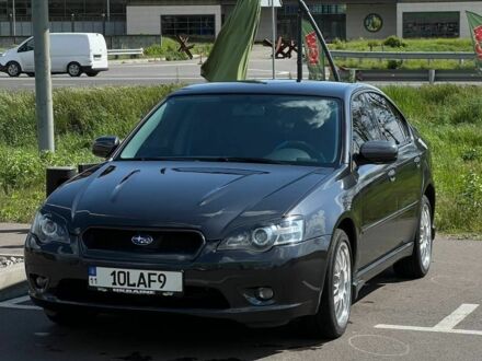 Субару Легаси 2004 в Борисполе на Automoto.ua Серый Субару Легаси, объемом двигателя 2 л и пробегом 240 тыс. км за 6400 $, фото 1 на Automoto.ua