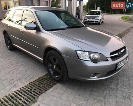 Серый Субару Легаси, объемом двигателя 2 л и пробегом 280 тыс. км за 4299 $, фото 1 на Automoto.ua