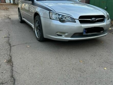 Субару Легасі 2005 у Одесі на Automoto.ua Сірий Субару Легасі, об'ємом двигуна 2 л та пробігом 185 тис. км за 10000 $, фото 1 на Automoto.ua