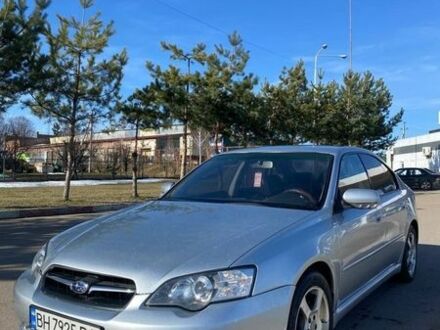 Сірий Субару Легасі, об'ємом двигуна 1.99 л та пробігом 300 тис. км за 4200 $, фото 1 на Automoto.ua