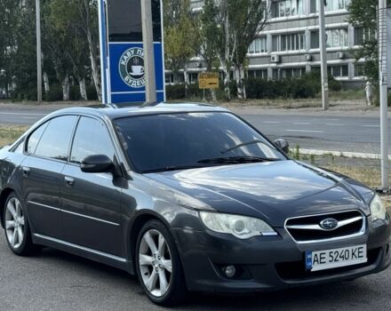 Серый Субару Легаси, объемом двигателя 2 л и пробегом 240 тыс. км за 4900 $, фото 1 на Automoto.ua