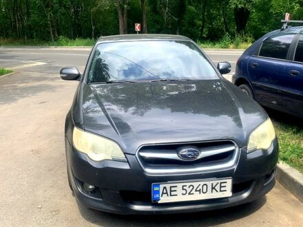 Субару Легаси 2006 в Днепре (Днепропетровске) на Automoto.ua Серый Субару Легаси, объемом двигателя 2 л и пробегом 240 тыс. км за 4000 $, фото 1 на Automoto.ua