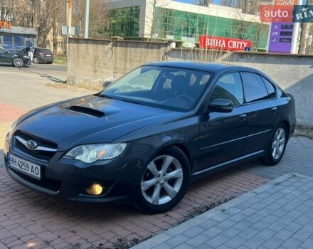 Серый Субару Легаси, объемом двигателя 2.46 л и пробегом 250 тыс. км за 3890 $, фото 1 на Automoto.ua