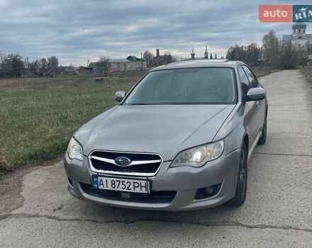 Серый Субару Легаси, объемом двигателя 1.99 л и пробегом 275 тыс. км за 3999 $, фото 1 на Automoto.ua