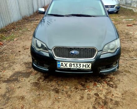 Серый Субару Легаси, объемом двигателя 2 л и пробегом 200 тыс. км за 8000 $, фото 1 на Automoto.ua