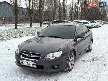 Сірий Субару Легасі, об'ємом двигуна 2.5 л та пробігом 200 тис. км за 5200 $, фото 1 на Automoto.ua