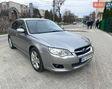 Серый Субару Легаси, объемом двигателя 2 л и пробегом 351 тыс. км за 4650 $, фото 1 на Automoto.ua