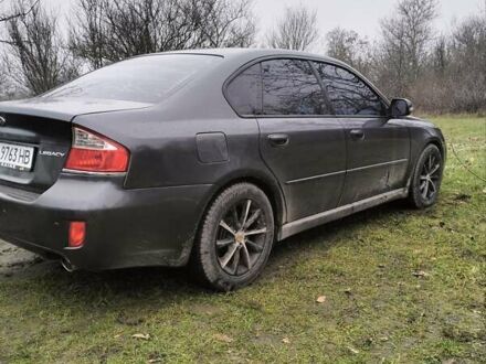 Сірий Субару Легасі, об'ємом двигуна 2 л та пробігом 142 тис. км за 5200 $, фото 1 на Automoto.ua