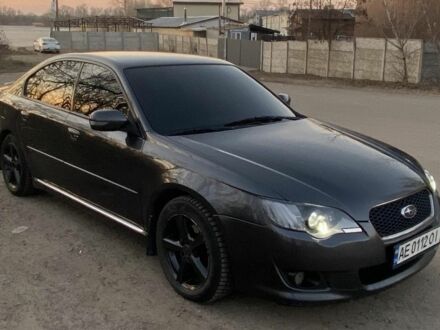 Субару Легаси 2008 в Днепре (Днепропетровске) на Automoto.ua Серый Субару Легаси, объемом двигателя 2 л и пробегом 220 тыс. км за 6900 $, фото 1 на Automoto.ua