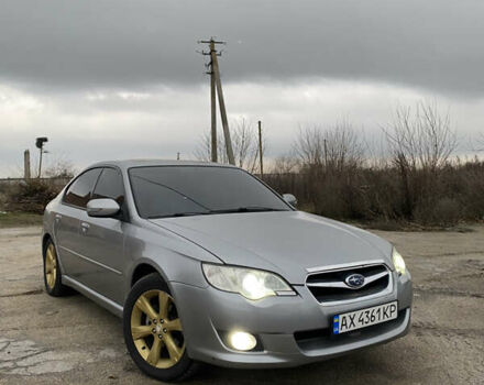 Сірий Субару Легасі, об'ємом двигуна 1.99 л та пробігом 280 тис. км за 5600 $, фото 1 на Automoto.ua