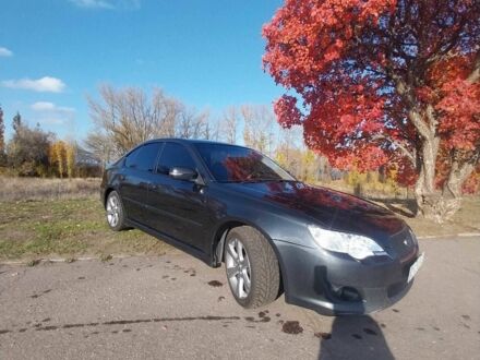 Серый Субару Легаси, объемом двигателя 2.5 л и пробегом 343 тыс. км за 5800 $, фото 1 на Automoto.ua