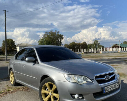 Сірий Субару Легасі, об'ємом двигуна 1.99 л та пробігом 270 тис. км за 6000 $, фото 1 на Automoto.ua