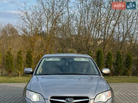 Серый Субару Легаси, объемом двигателя 1.99 л и пробегом 246 тыс. км за 5500 $, фото 1 на Automoto.ua