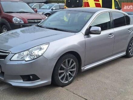 Сірий Субару Легасі, об'ємом двигуна 2.46 л та пробігом 198 тис. км за 7400 $, фото 1 на Automoto.ua