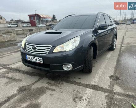 Сірий Субару Легасі, об'ємом двигуна 2 л та пробігом 196 тис. км за 7900 $, фото 1 на Automoto.ua