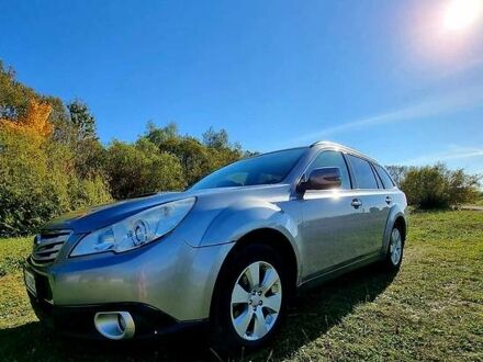 Субару Легаси 2010 в Ивано-Франковске на Automoto.ua Серый Субару Легаси, объемом двигателя 2 л и пробегом 250 тыс. км за 8200 $, фото 1 на Automoto.ua
